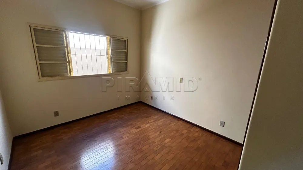 Alugar Casa / Padrão em Ribeirão Preto R$ 1.800,00 - Foto 16