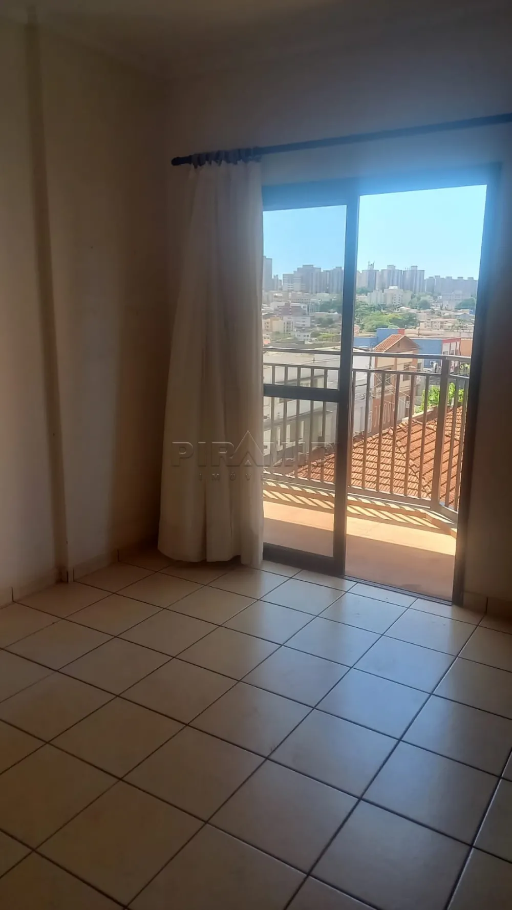 Alugar Apartamento / Padrão em Ribeirão Preto R$ 1.800,00 - Foto 2