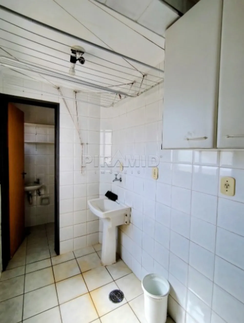 Alugar Apartamento / Padrão em Ribeirão Preto R$ 1.800,00 - Foto 16