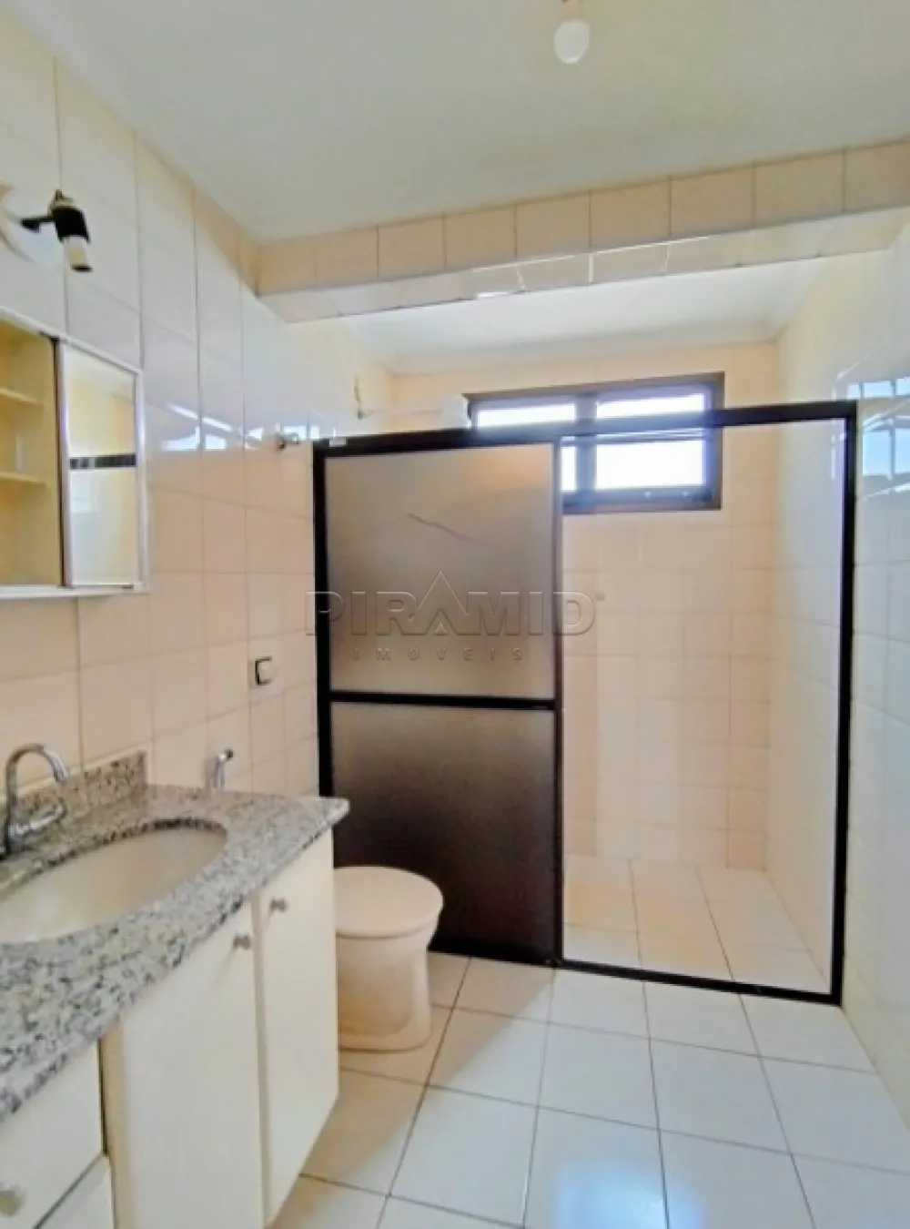 Alugar Apartamento / Padrão em Ribeirão Preto R$ 1.800,00 - Foto 8