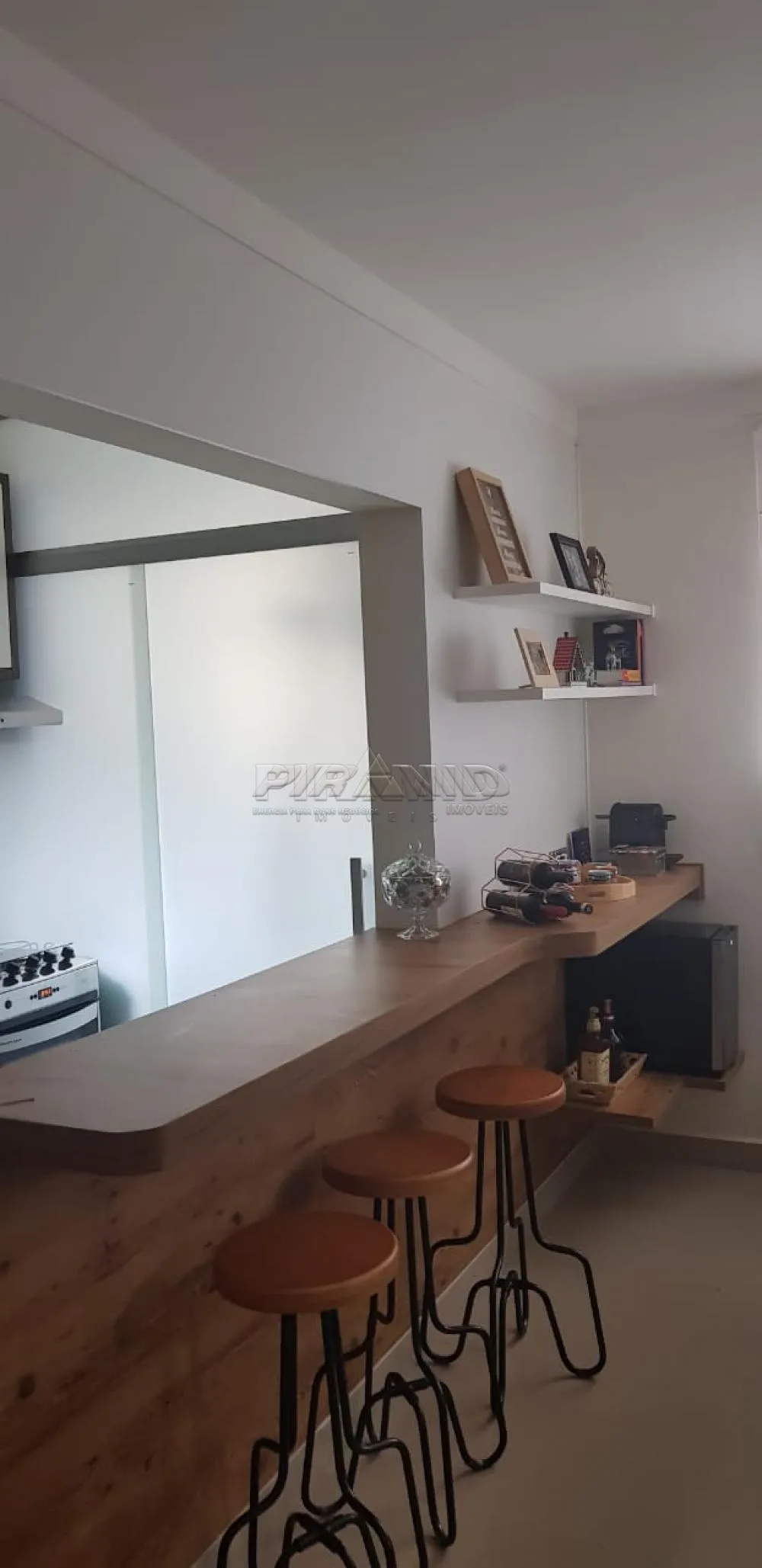 Alugar Apartamento / Padr&atilde;o em Ribeir&atilde;o Preto R$ 1.400,00 - Foto 5