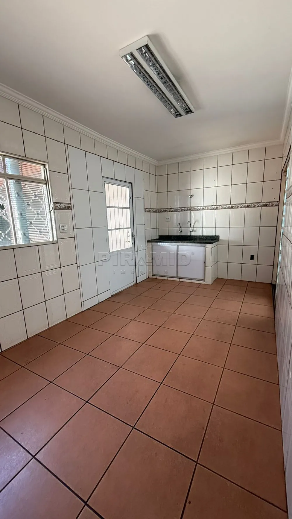 Alugar Casa / Padrão em Ribeirão Preto R$ 1.300,00 - Foto 7