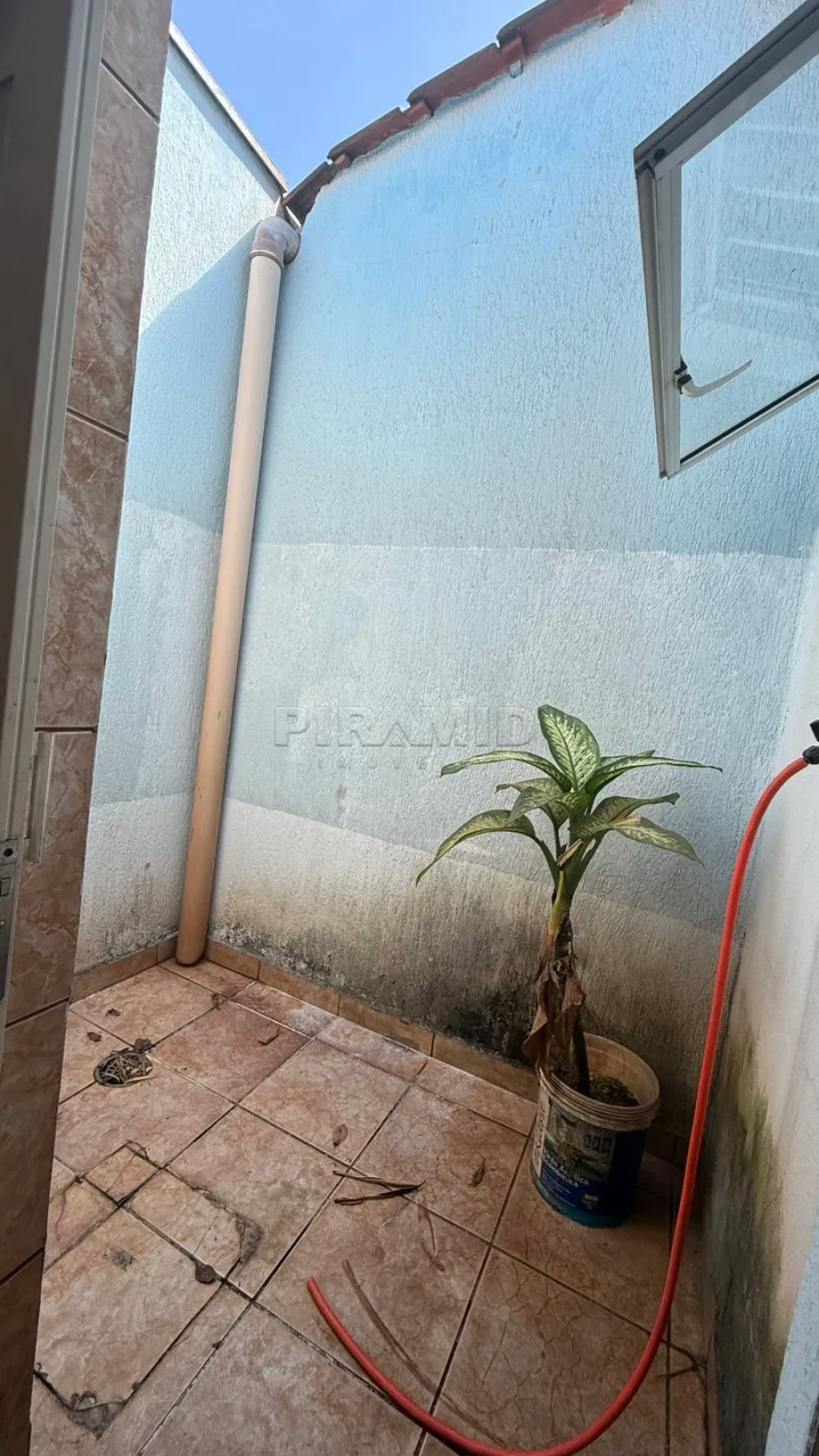Alugar Casa / Padrão em Ribeirão Preto R$ 1.300,00 - Foto 10