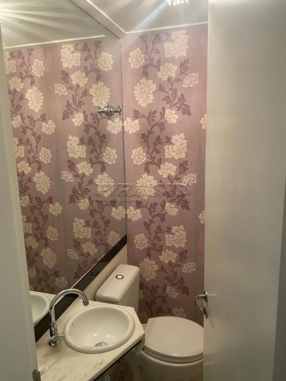 Alugar Apartamento / Padrão em Ribeirão Preto R$ 1.800,00 - Foto 8