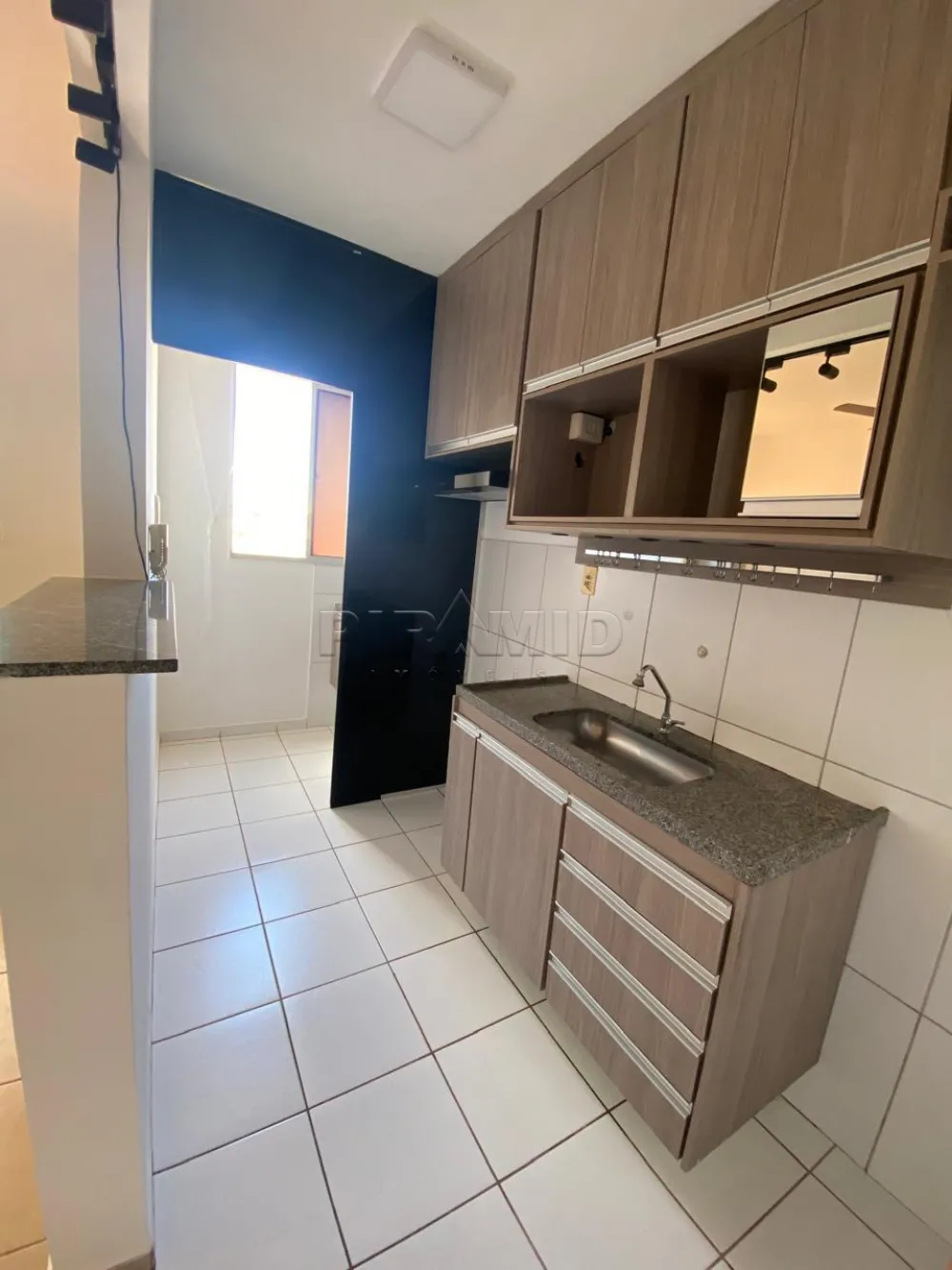 Alugar Apartamento / Padr&atilde;o em Ribeir&atilde;o Preto R$ 1.500,00 - Foto 13