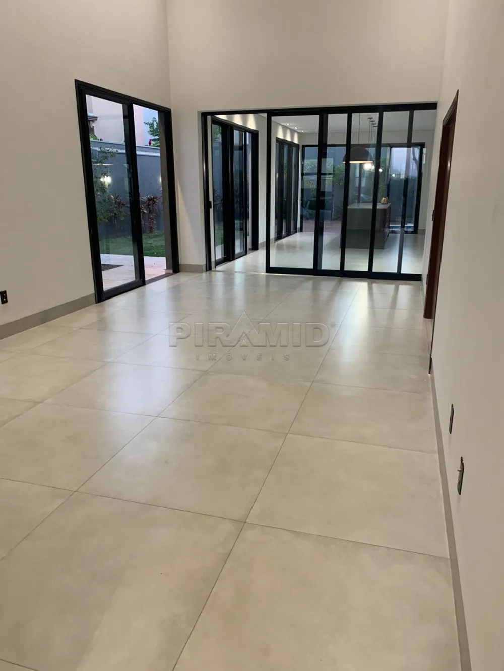 Alugar Casa / Condom&iacute;nio em Ribeir&atilde;o Preto R$ 14.000,00 - Foto 16