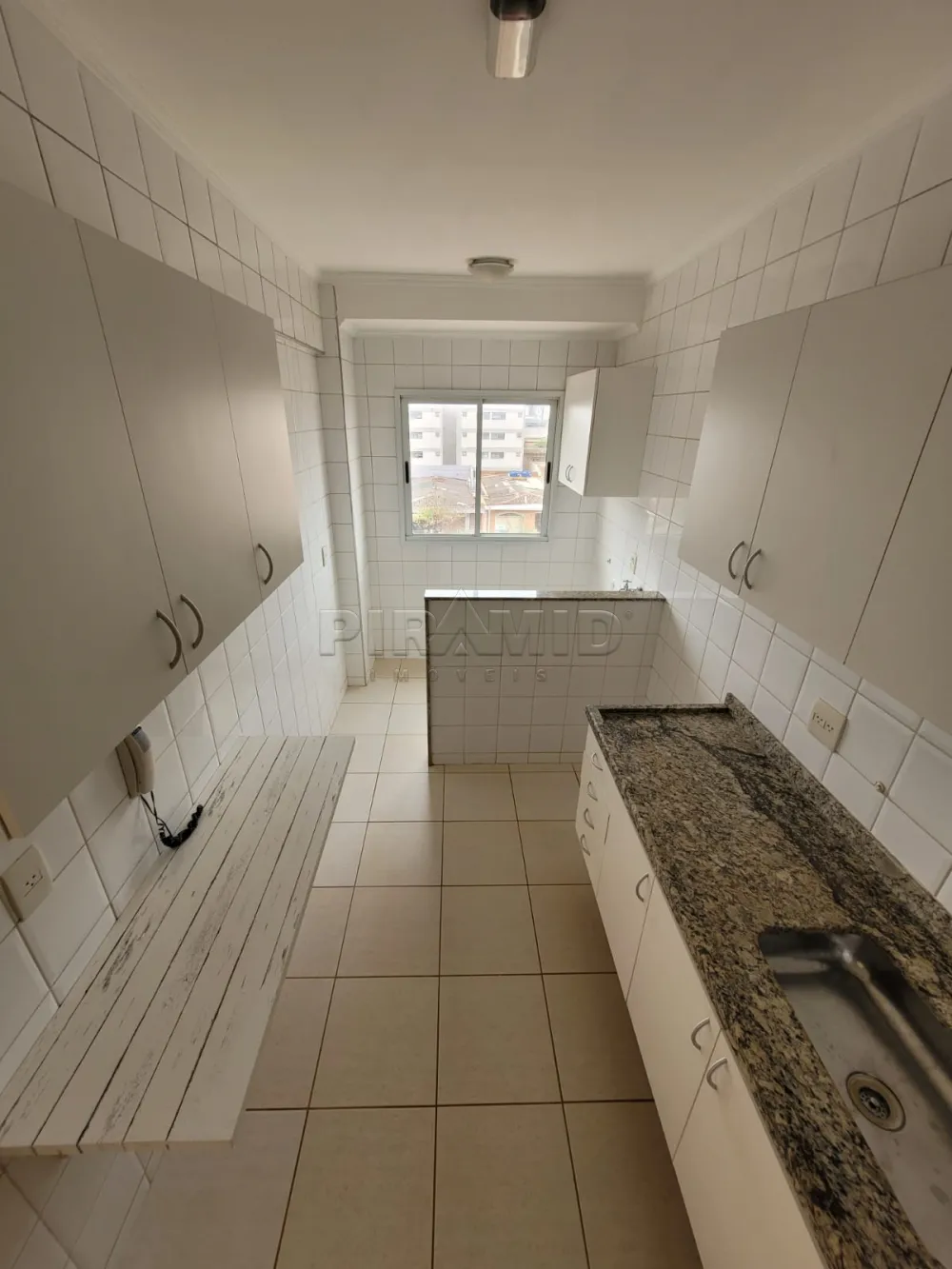 Alugar Apartamento / Padr&atilde;o em Ribeir&atilde;o Preto R$ 1.600,00 - Foto 22