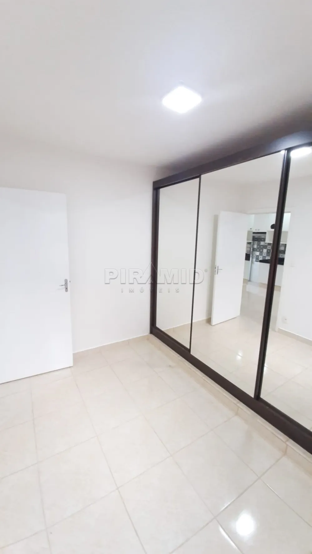 Comprar Apartamento / Padr&atilde;o em Ribeir&atilde;o Preto R$ 180.000,00 - Foto 7