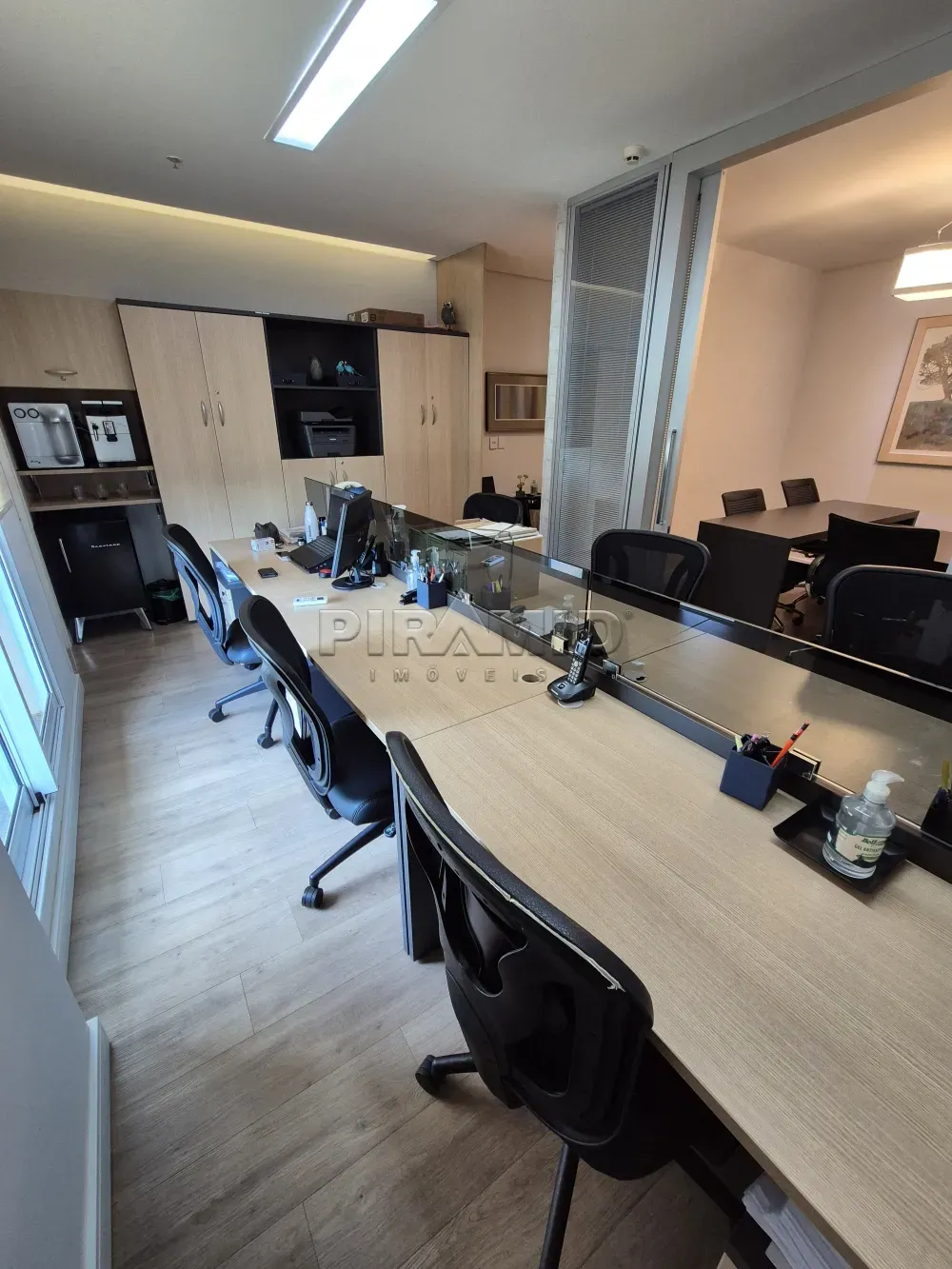 Alugar Comercial / Sala em Ribeirão Preto R$ 2.800,00 - Foto 8