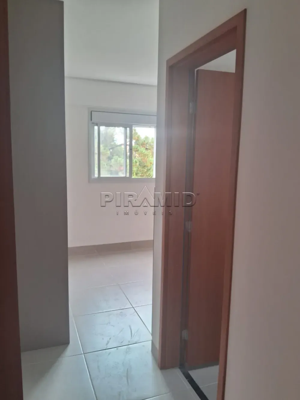 Alugar Apartamento / Padr&atilde;o em Ribeir&atilde;o Preto R$ 2.800,00 - Foto 5