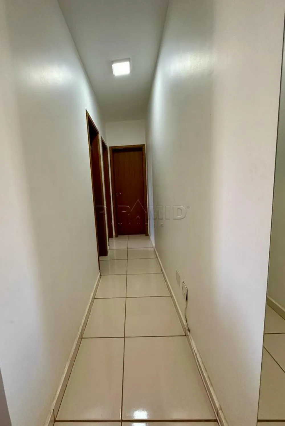 Comprar Apartamento / Padr&atilde;o em Ribeir&atilde;o Preto R$ 295.000,00 - Foto 7