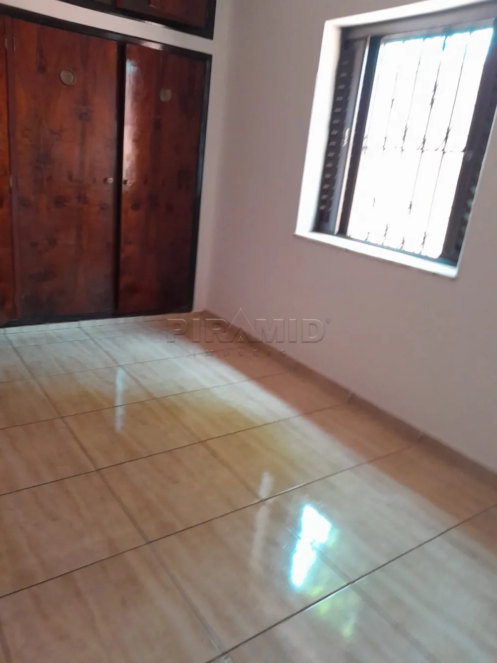 Alugar Casa / Padr&atilde;o em Ribeir&atilde;o Preto R$ 4.050,00 - Foto 7