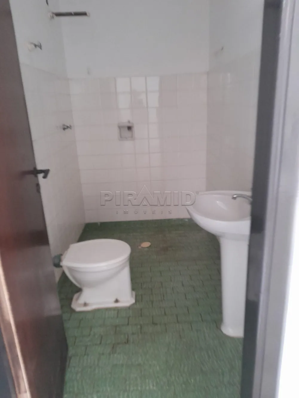 Alugar Casa / Padr&atilde;o em Ribeir&atilde;o Preto R$ 4.050,00 - Foto 12