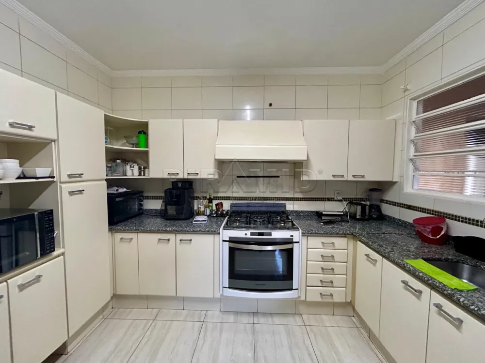 Alugar Casa / Padr&atilde;o em Ribeir&atilde;o Preto R$ 4.010,00 - Foto 16