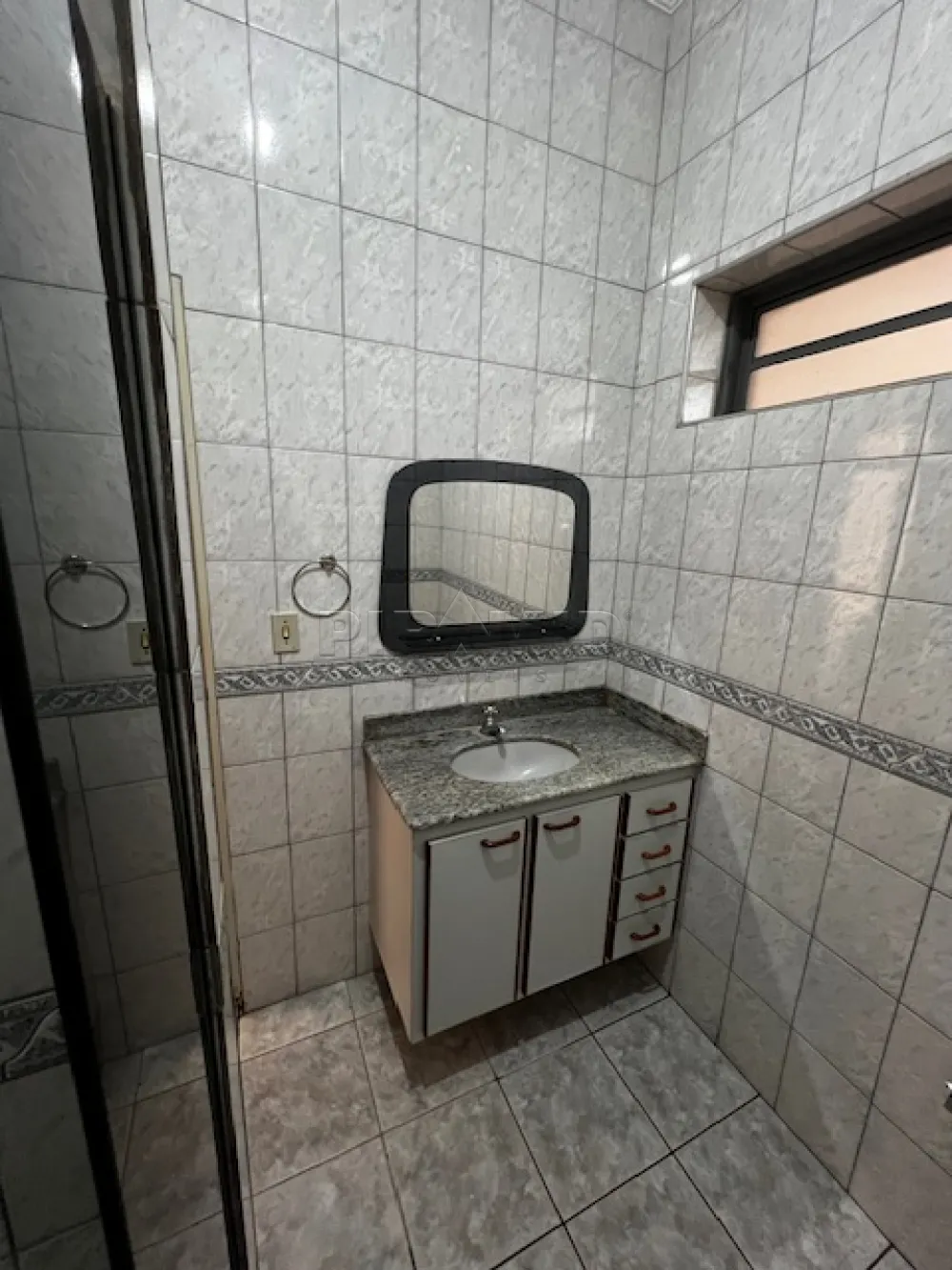 Alugar Casa / Padr&atilde;o em Ribeir&atilde;o Preto R$ 1.500,00 - Foto 8