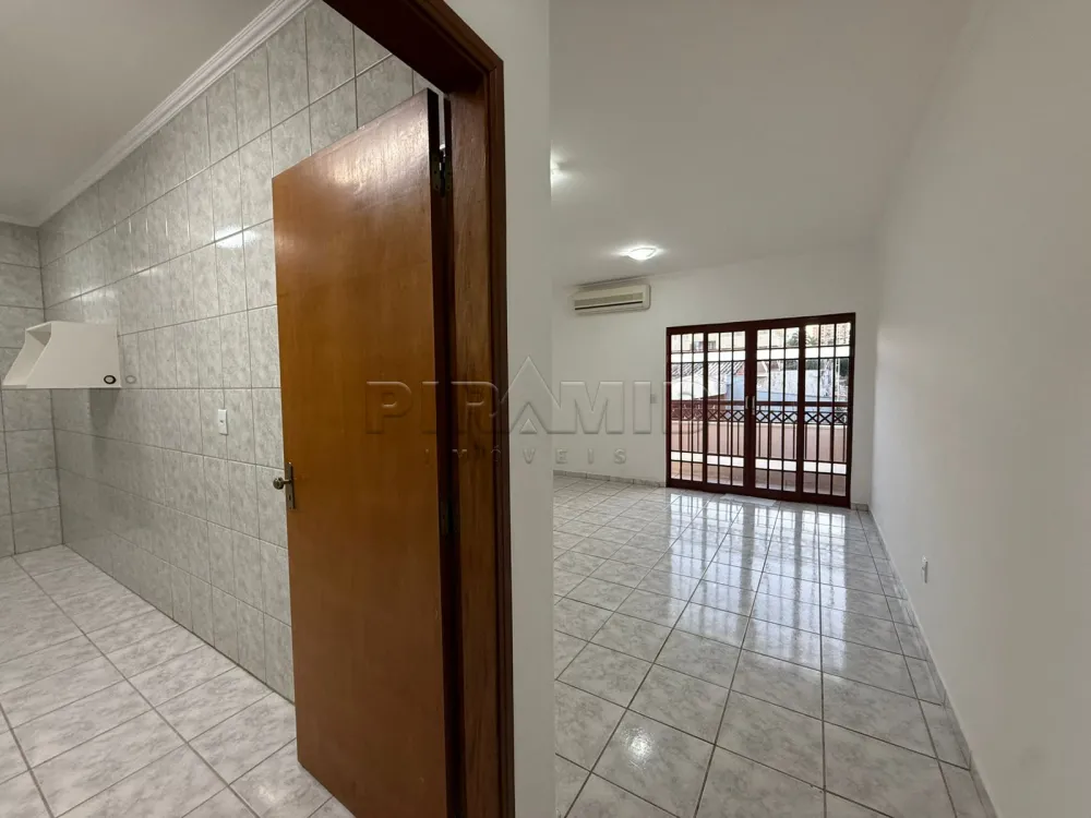 Alugar Apartamento / Padr&atilde;o em Ribeir&atilde;o Preto R$ 1.800,00 - Foto 1