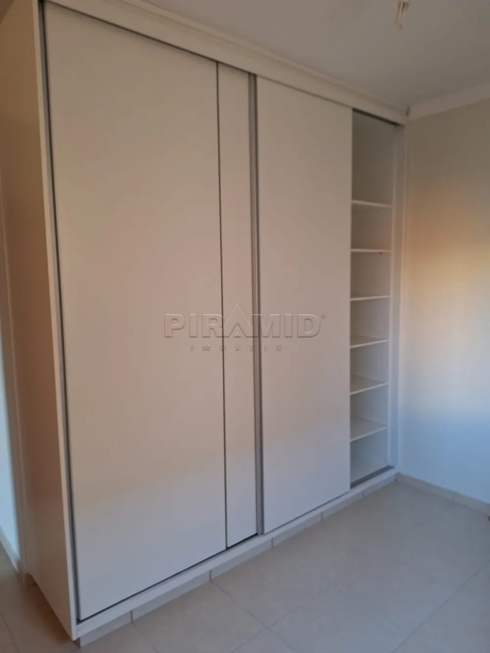 Alugar Apartamento / Padr&atilde;o em Ribeir&atilde;o Preto R$ 2.000,00 - Foto 6
