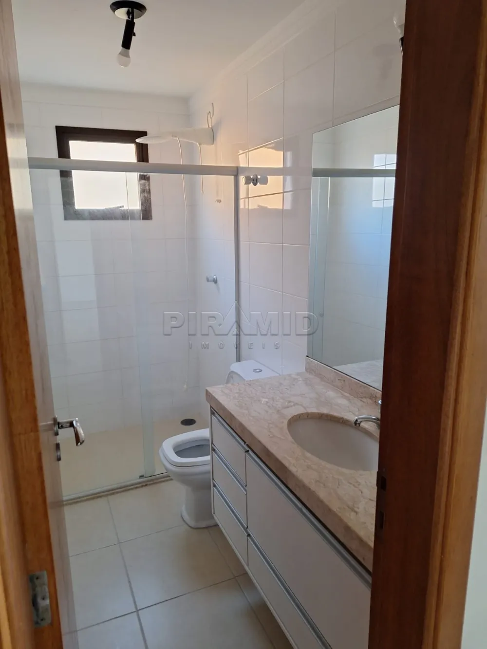 Alugar Apartamento / Padr&atilde;o em Ribeir&atilde;o Preto R$ 2.000,00 - Foto 7