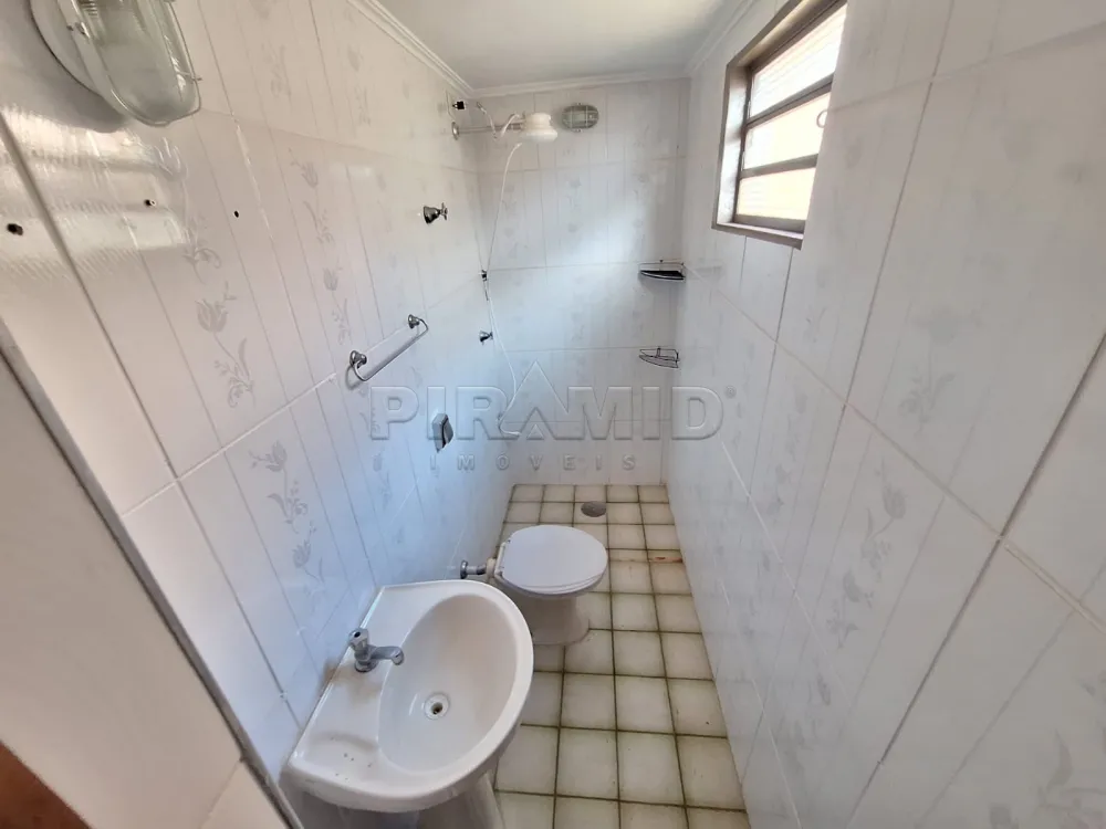 Alugar Casa / Padr&atilde;o em Ribeir&atilde;o Preto R$ 2.300,00 - Foto 8