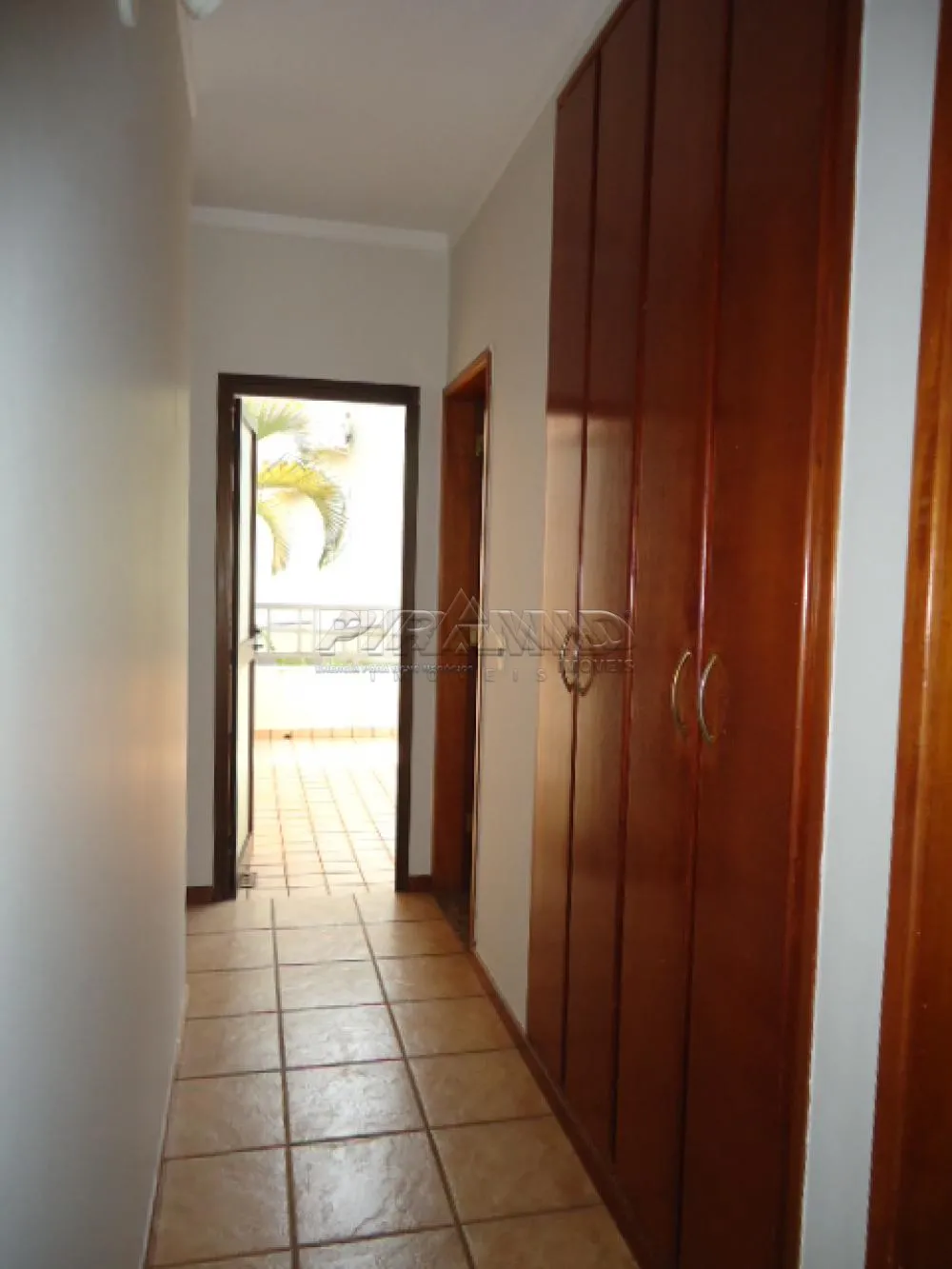 Alugar Casa / Condom&iacute;nio em Bonfim Paulista R$ 2.800,00 - Foto 8