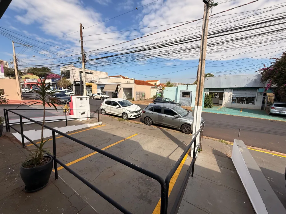 Alugar Comercial / Sal&atilde;o em Ribeir&atilde;o Preto R$ 3.100,00 - Foto 16