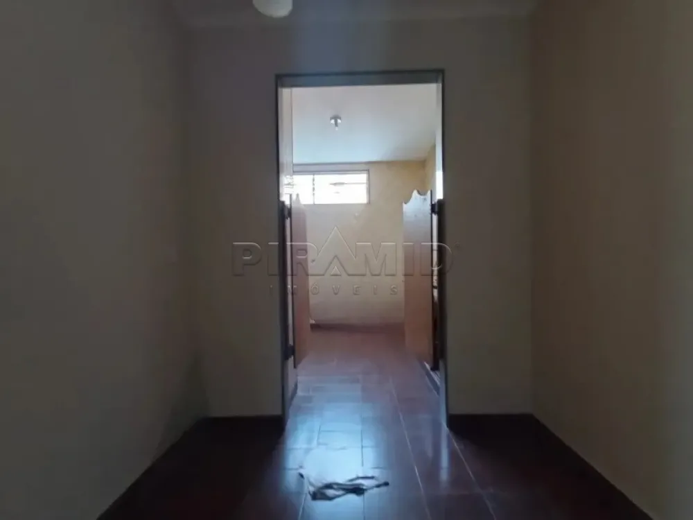 Alugar Casa / Padr&atilde;o em Ribeir&atilde;o Preto R$ 1.900,00 - Foto 15
