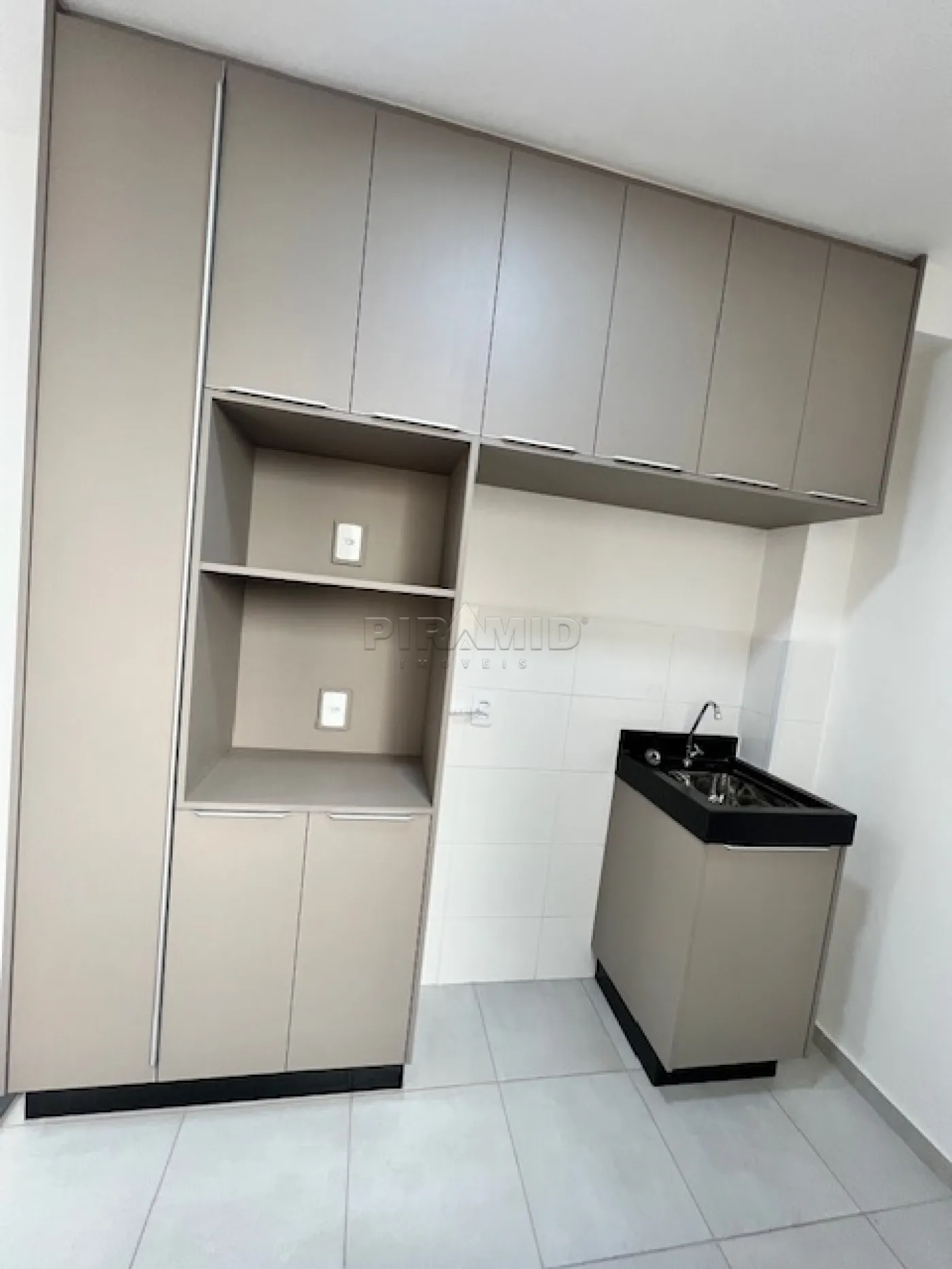 Alugar Apartamento / Padrão em Ribeirão Preto R$ 1.900,00 - Foto 14
