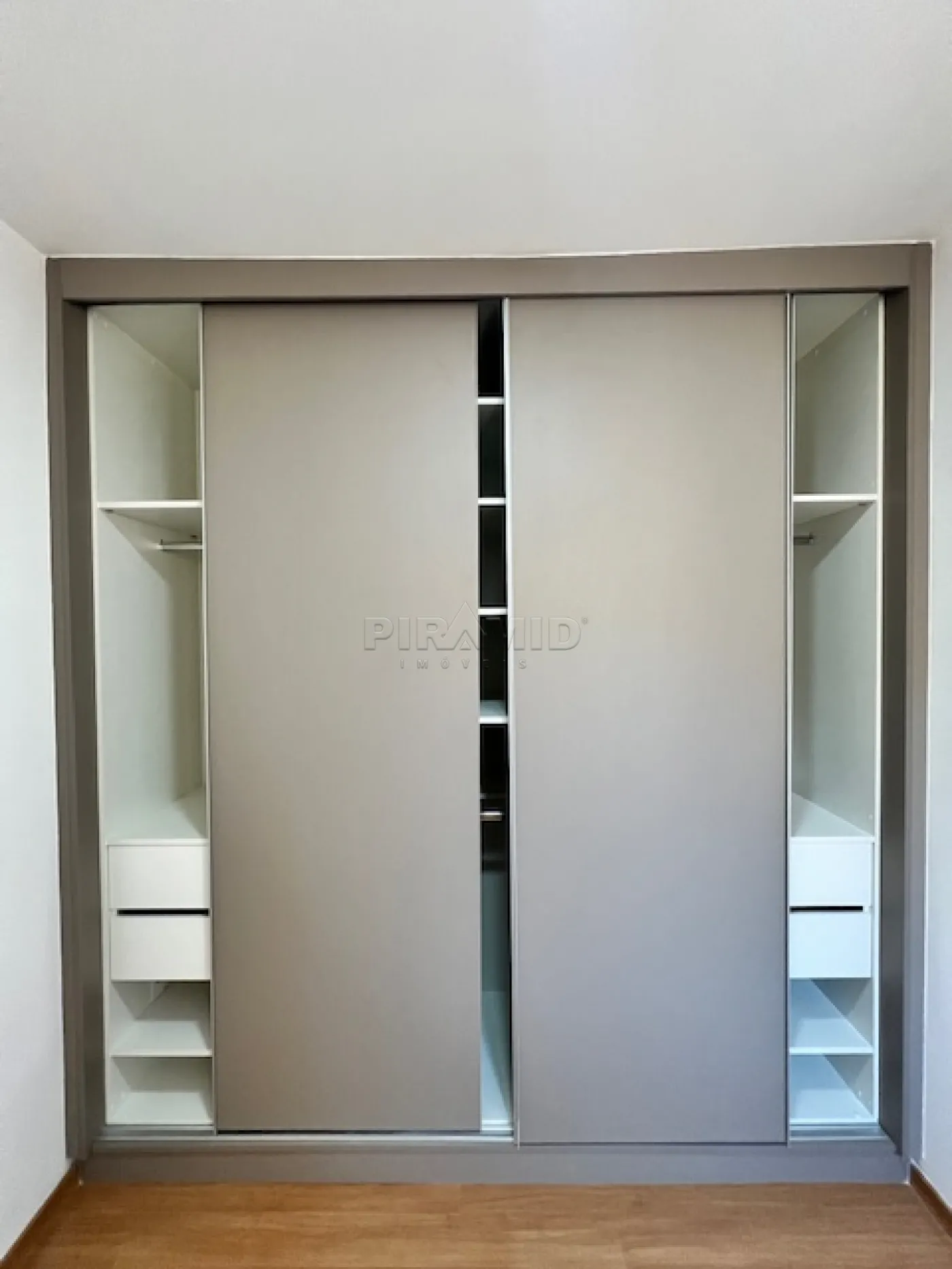 Alugar Apartamento / Padrão em Ribeirão Preto R$ 1.650,00 - Foto 8