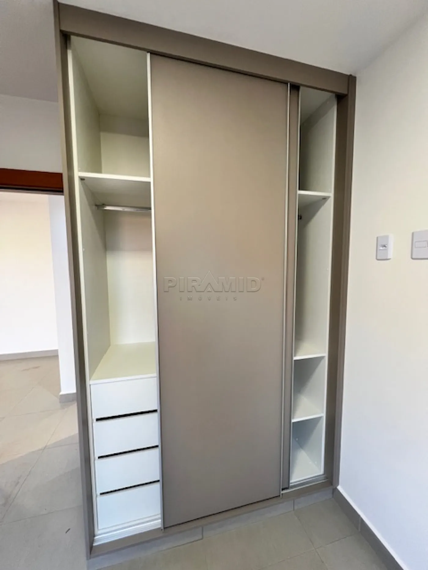 Alugar Apartamento / Padrão em Ribeirão Preto R$ 2.300,00 - Foto 10