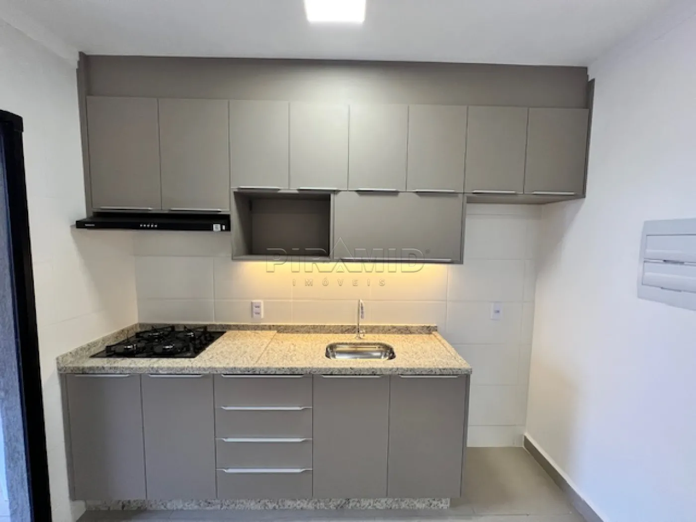 Alugar Apartamento / Padrão em Ribeirão Preto R$ 2.300,00 - Foto 16