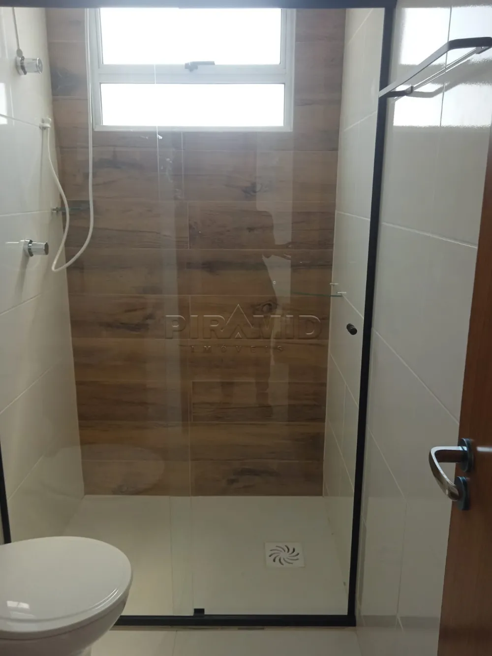 Alugar Apartamento / Padrão em Ribeirão Preto R$ 1.750,00 - Foto 18
