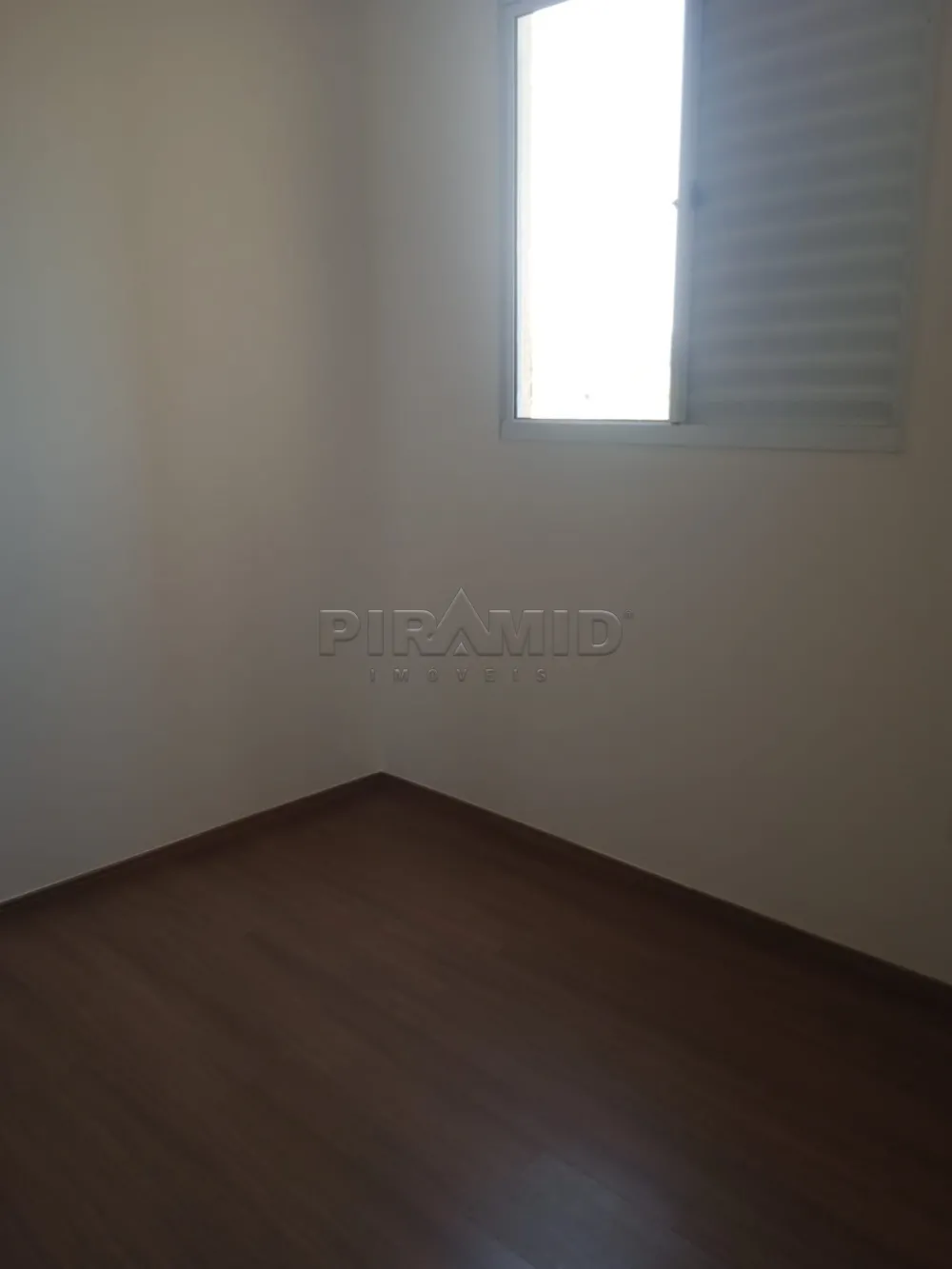 Alugar Apartamento / Padrão em Ribeirão Preto R$ 1.750,00 - Foto 16