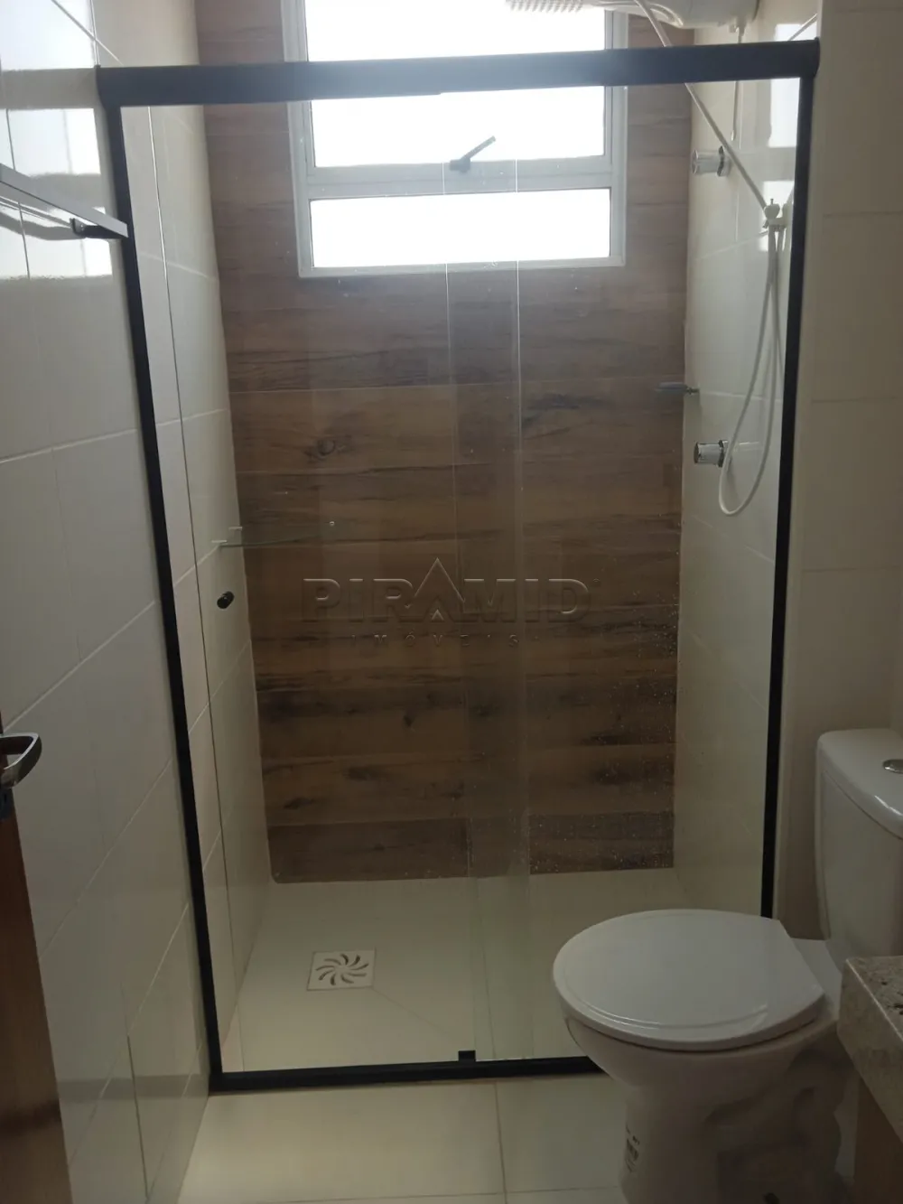 Alugar Apartamento / Padrão em Ribeirão Preto R$ 1.750,00 - Foto 12