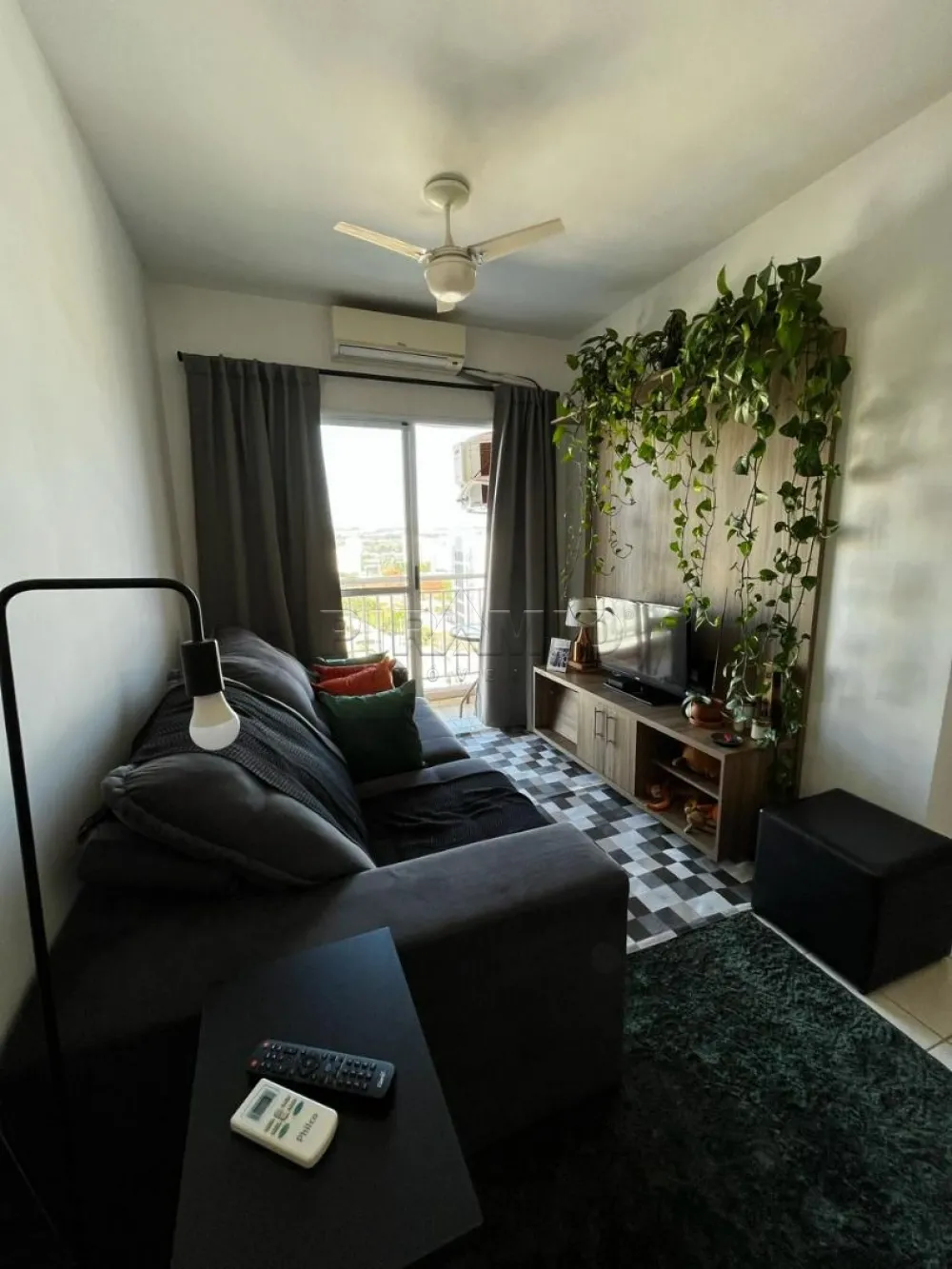 Comprar Apartamento / Padrão em Ribeirão Preto R$ 425.000,00 - Foto 1