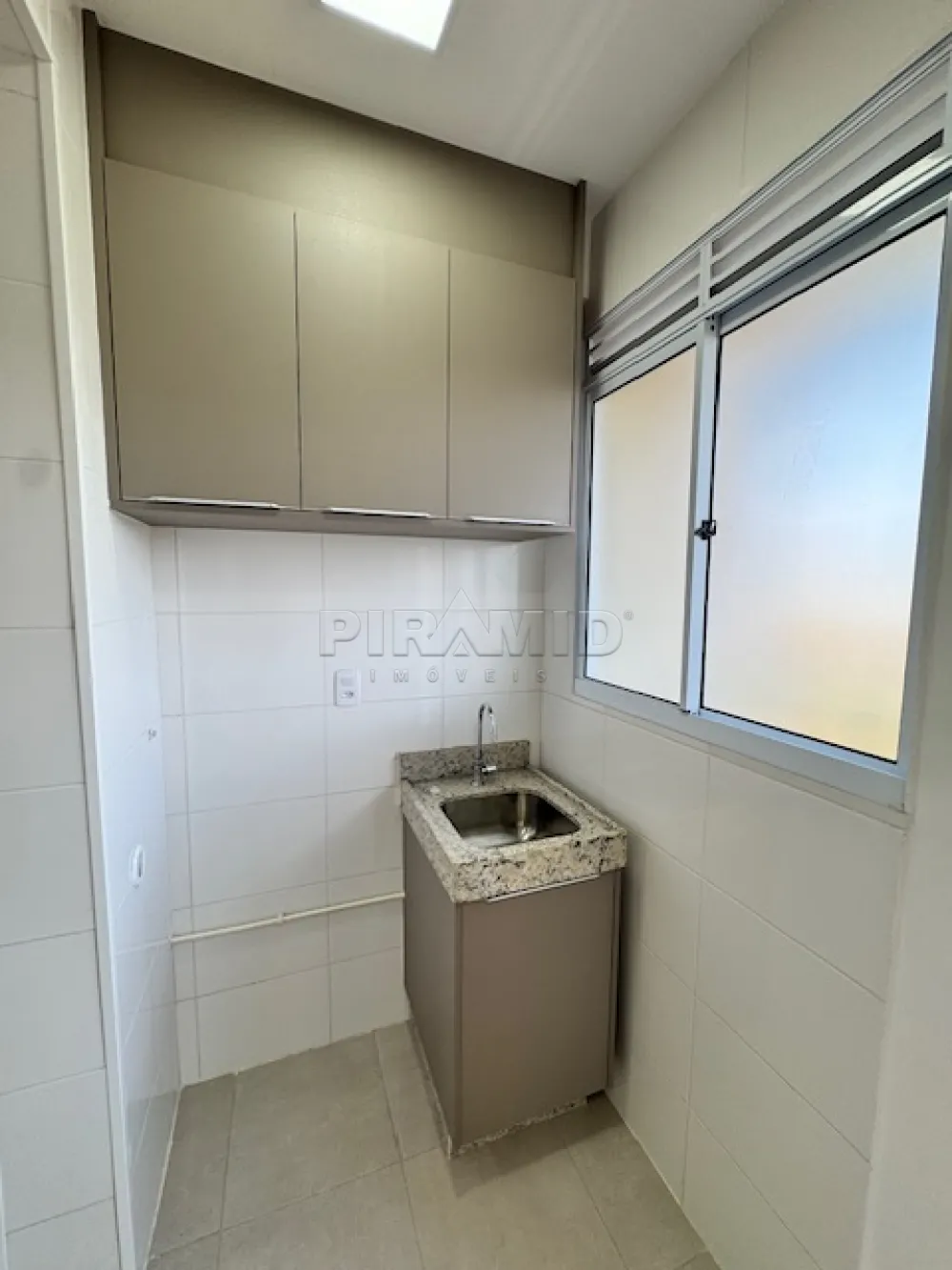 Alugar Apartamento / Padrão em Ribeirão Preto R$ 2.150,00 - Foto 9