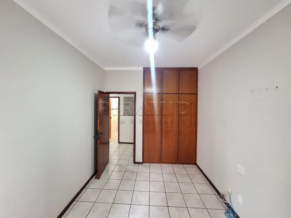 Alugar Apartamento / Padrão em Ribeirão Preto R$ 2.000,00 - Foto 13
