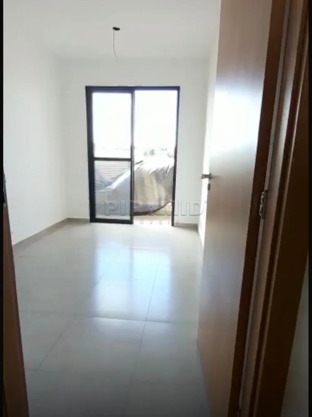 Comprar Apartamento / Padrão em Ribeirão Preto R$ 350.000,00 - Foto 1