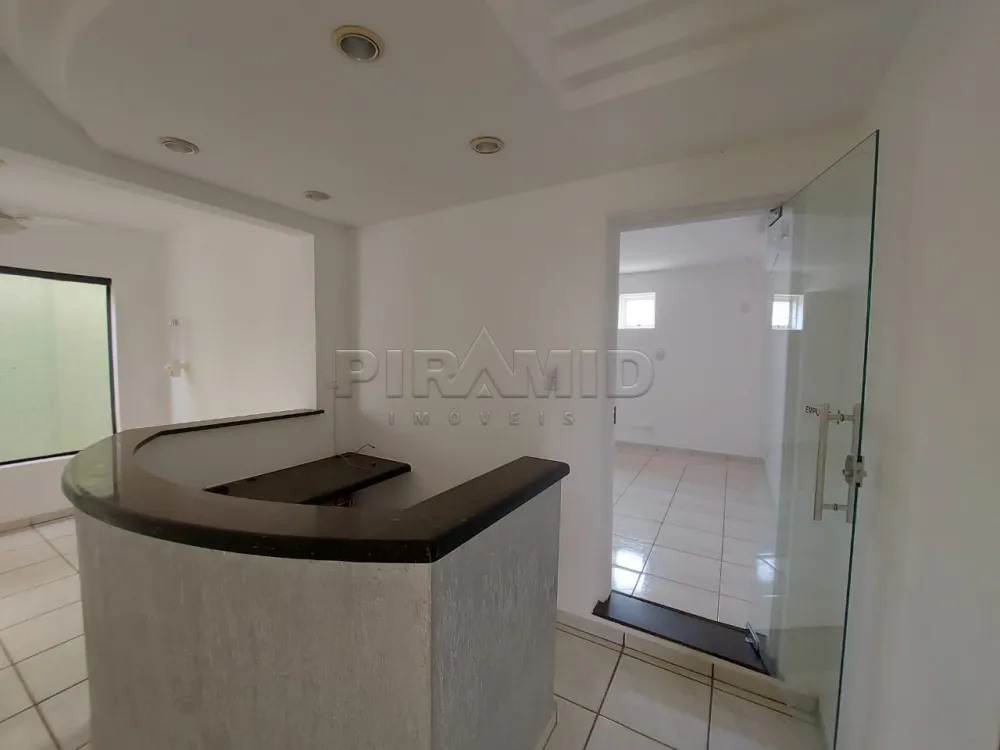 Alugar Comercial / Casa em Ribeir&atilde;o Preto R$ 2.700,00 - Foto 4