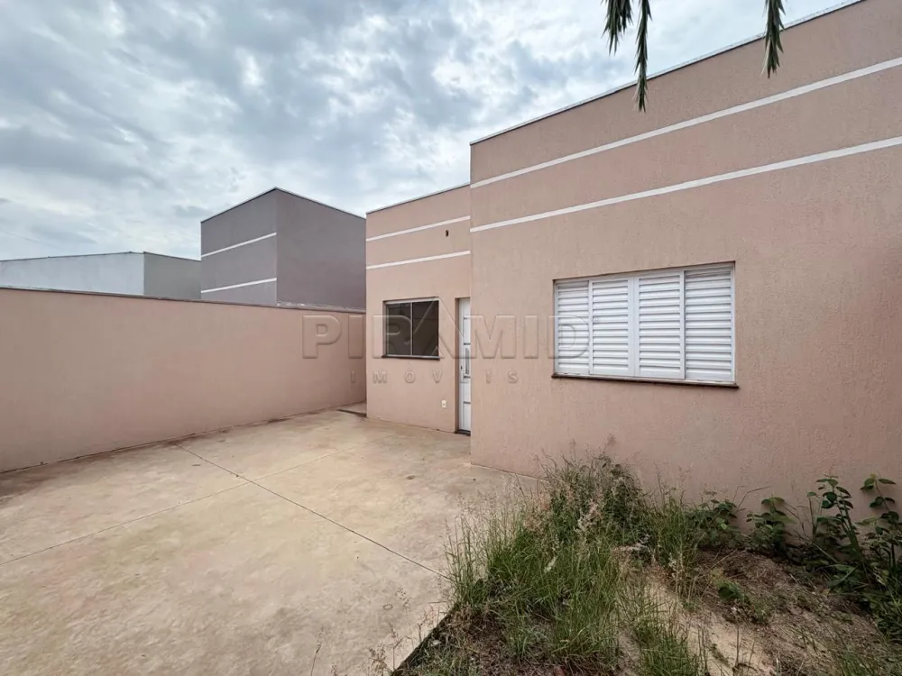 Alugar Casa / Padrão em Ribeirão Preto R$ 2.000,00 - Foto 2