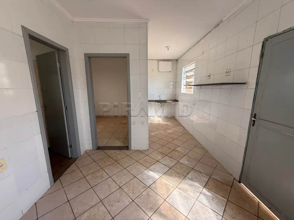 Alugar Casa / Padr&atilde;o em Ribeir&atilde;o Preto R$ 2.200,00 - Foto 7