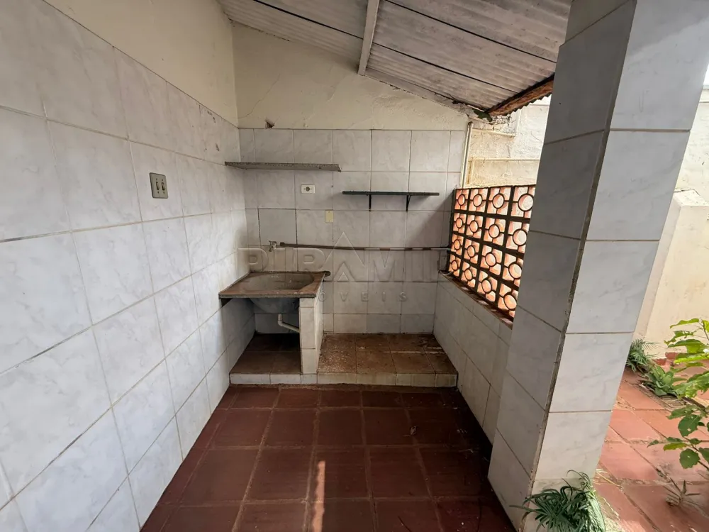 Alugar Casa / Padr&atilde;o em Ribeir&atilde;o Preto R$ 2.200,00 - Foto 17