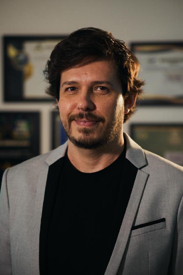 Foto de Leandro Tess, Gerente de Loca&ccedil;&atilde;o