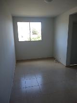 Alugar Apartamento / Padrão em Ribeirão Preto. apenas R$ 550,00