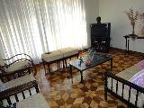 Alugar Casa / Padrão em Ribeirão Preto. apenas R$ 1.300,00