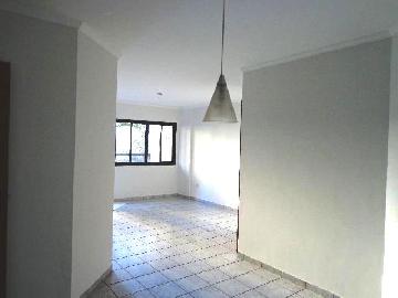 Alugar Apartamento / Padrão em Ribeirão Preto. apenas R$ 1.200,00