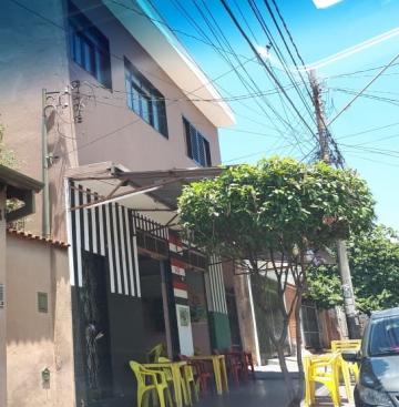 Alugar Casa / Padrão em Ribeirão Preto. apenas R$ 450,00