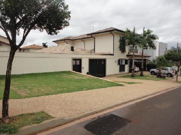 Alugar Casa / Condomínio em Ribeirão Preto. apenas R$ 8.900,00