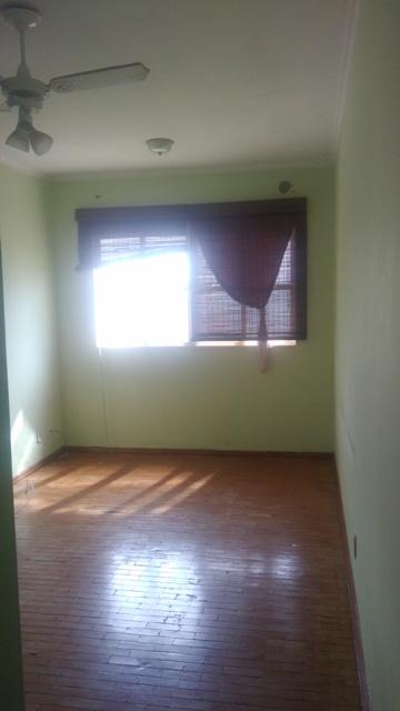 Alugar Apartamento / Padrão em Ribeirão Preto. apenas R$ 400,00