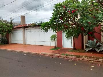 Alugar Casa / Padrão em Ribeirão Preto. apenas R$ 9.000,00