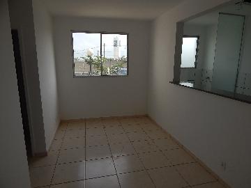 Alugar Apartamento / Padrão em Ribeirão Preto. apenas R$ 750,00
